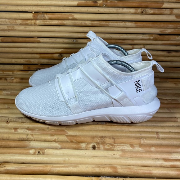 nike vortak white